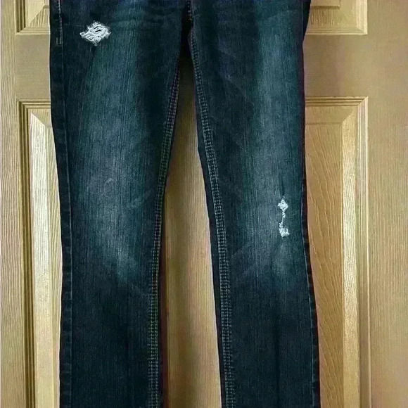 DKNY women’s distressed jeans size 36 regular​​​ - Picture 1 of 10